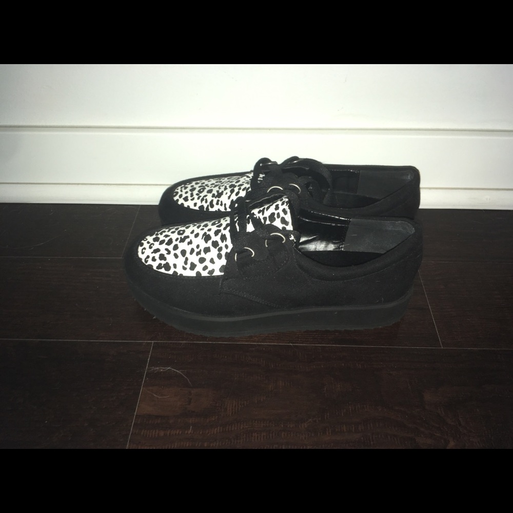 Platform shoes